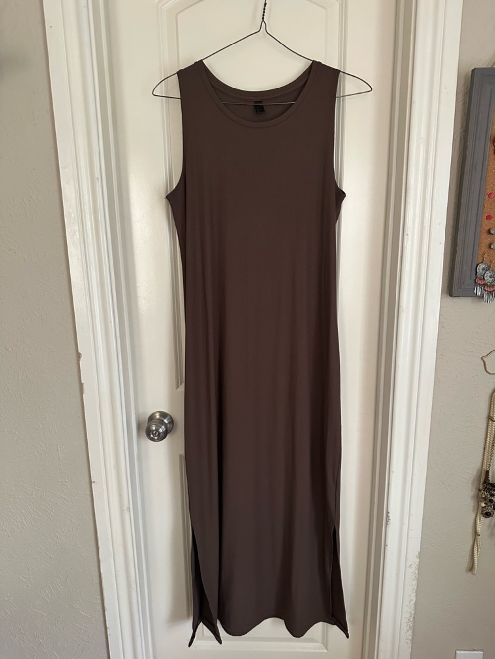 Sleeveless Brown Maxi Dress - Picture 2 of 4